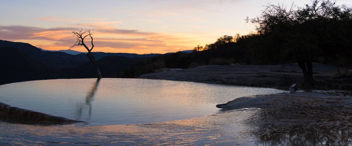Hierve el Agua au coucher du soleil, Mexique
