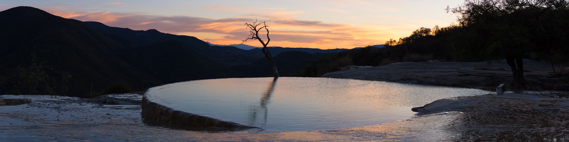 Hierve el Agua au coucher du soleil, Mexique