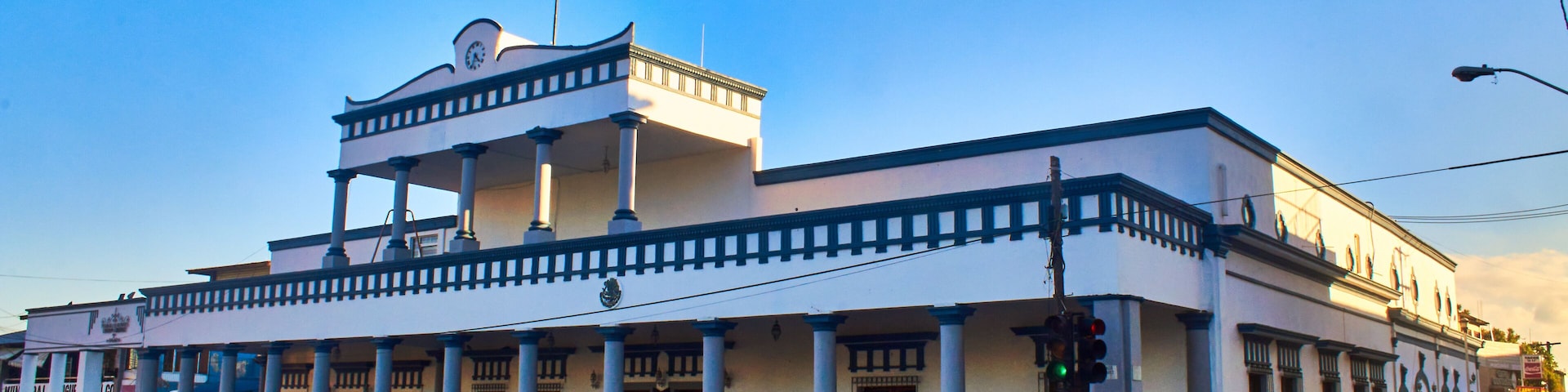 government building with blue sky and white building in xalisco nayarit
