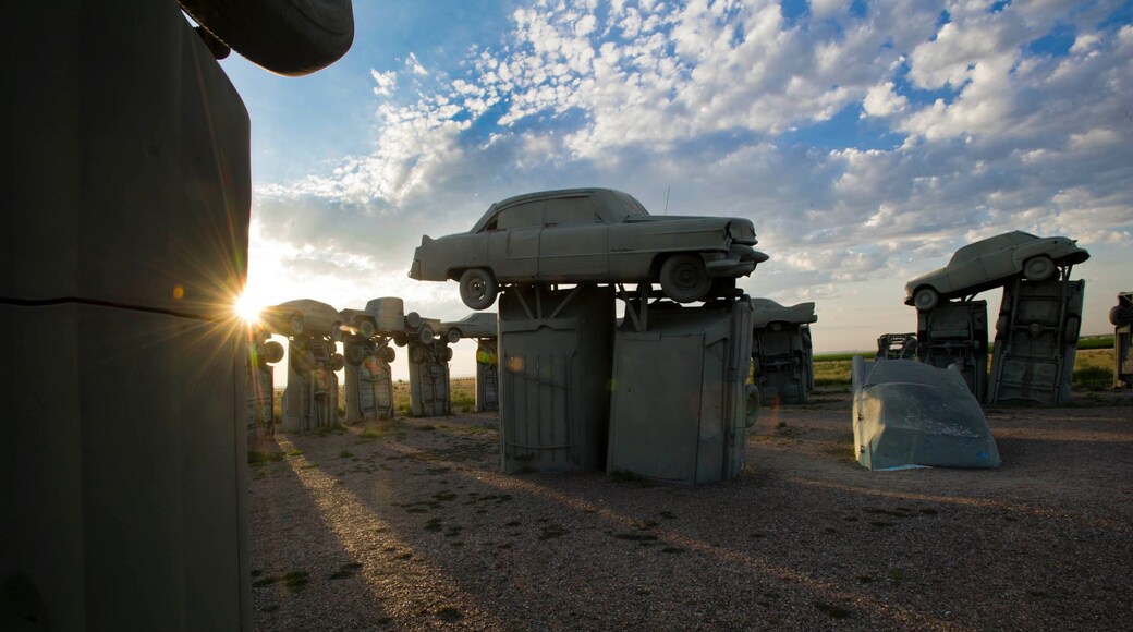 Nebraska Panhandle showing art, a monument and a statue or sculpture