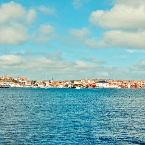 The little island of Gullholmen seem from the mainland. Take the ferry out to the island, have an ice cream or a meal of freshly caught cod or shellfish and enjoy one of the most beautiful places in Sweden. 
