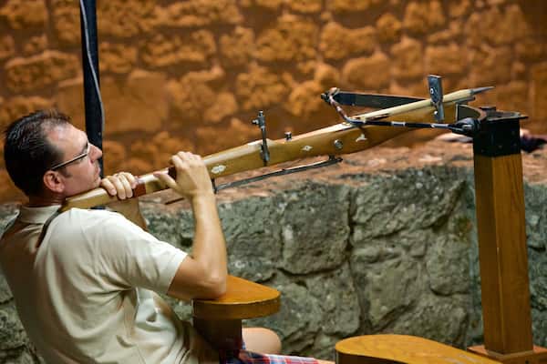 San Marino featuring performance art, a festival and heritage elements