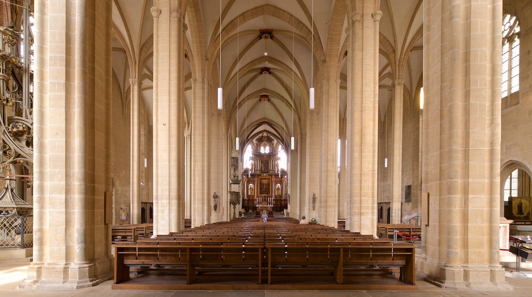Erfurt som omfatter en kirke eller en katedral, kulturarvsgenstande og interiør