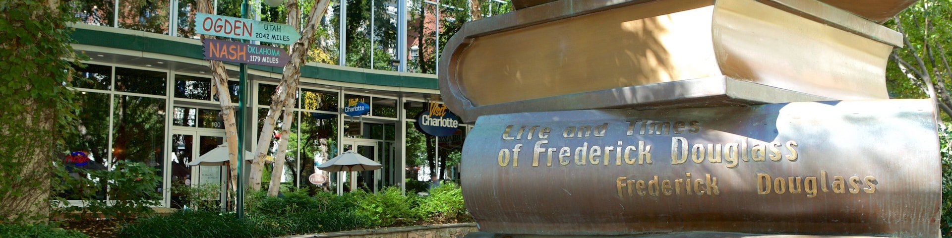 Charlotte que inclui arte ao ar livre