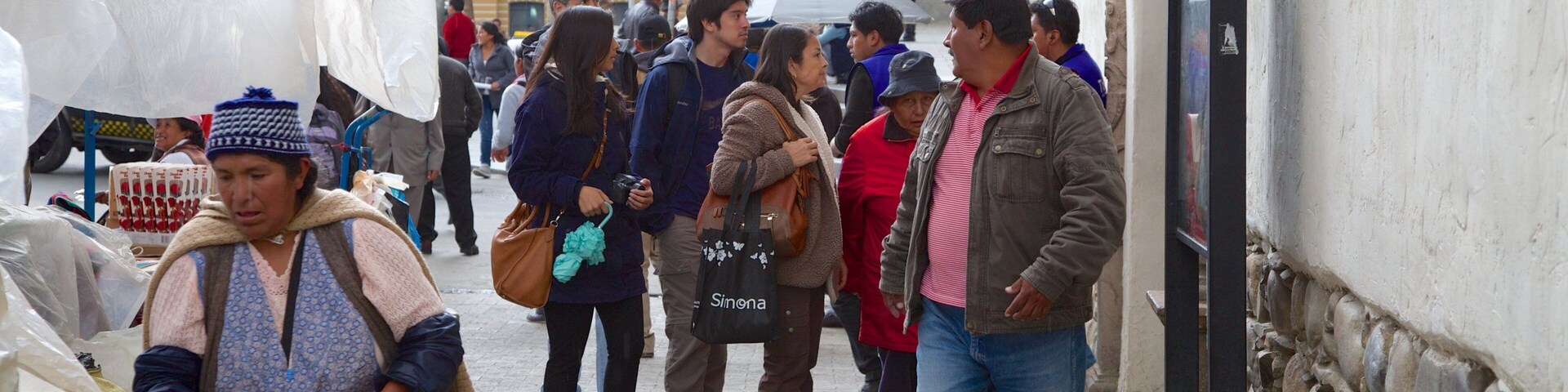 La Paz assim como um pequeno grupo de pessoas