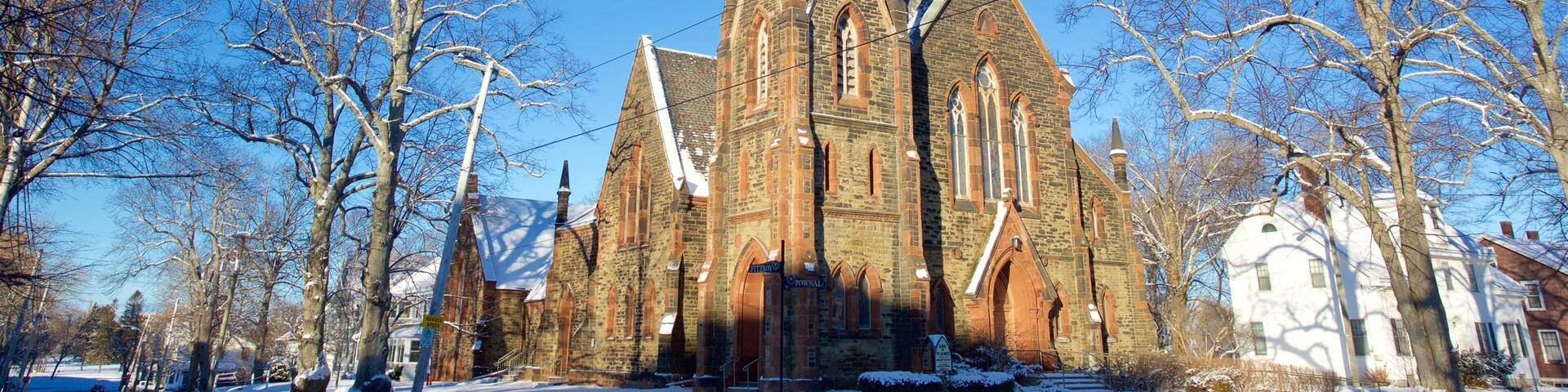 Charlottetown qui includes neige et une église ou une cathédrale
