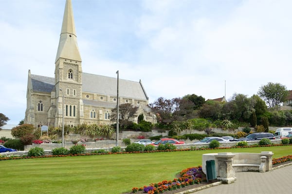 オマルー どの含み 遺跡 と 教会あるいは大聖堂