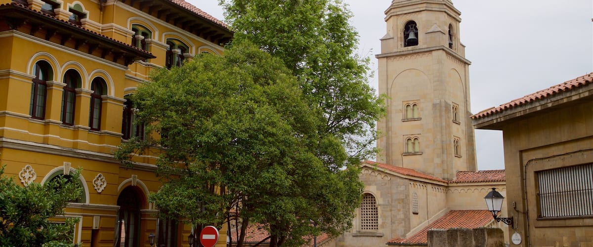 Gijón que incluye elementos patrimoniales