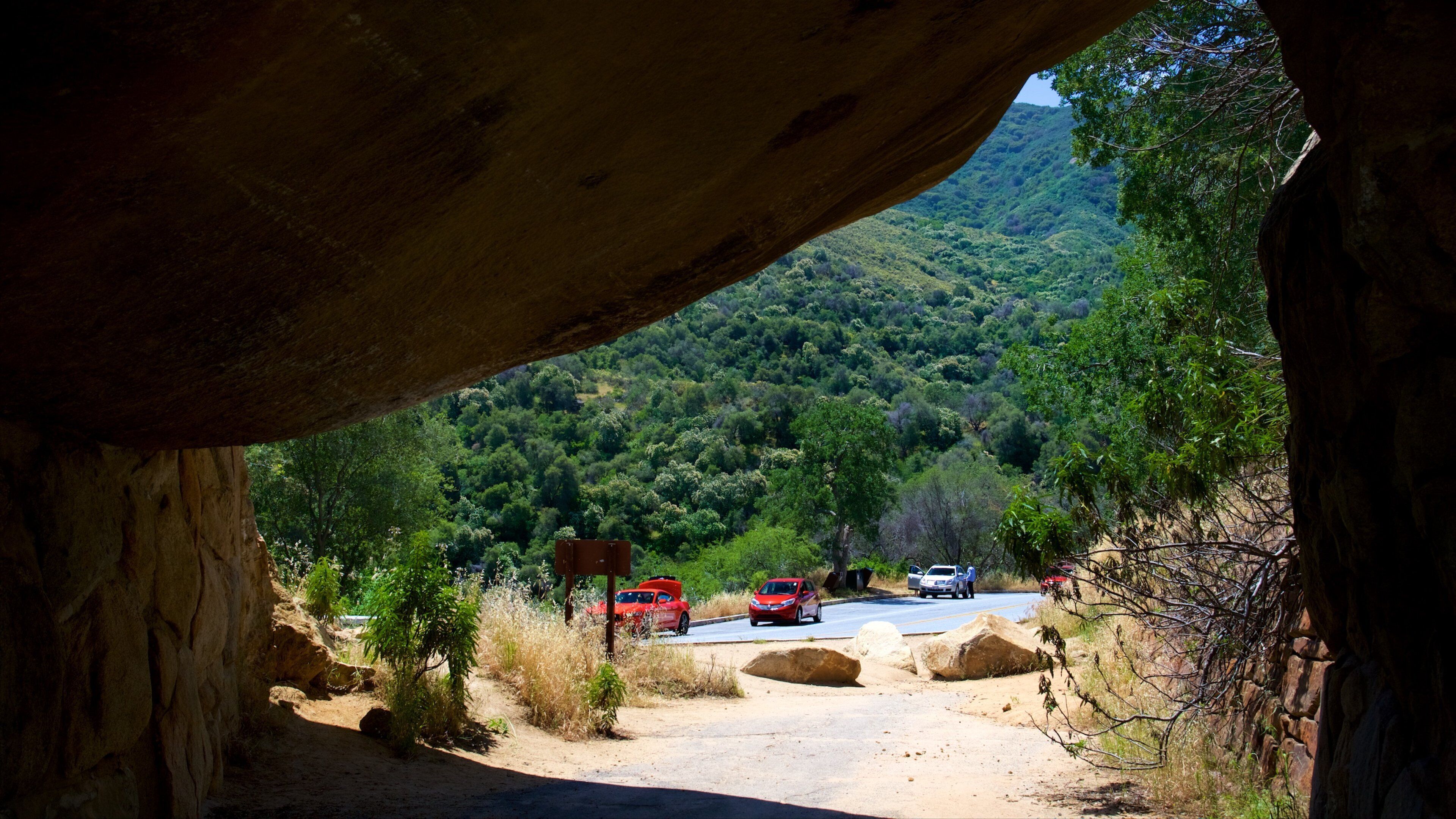 Sequoia-Nationalpark welches beinhaltet Höhlen