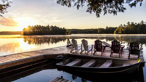 This picture is a proof that you should wake up early for your best pictures. Made approx. at 6:00am