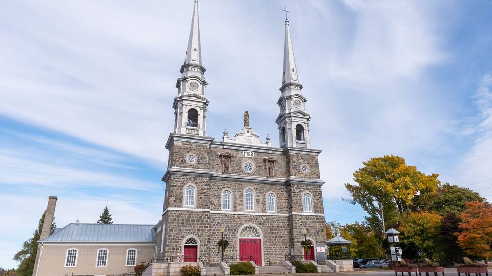 The Notre-Dame-de-Bonsecours catholic church of L’Islet-sur-Mer (L'Islet, Québec, Canada)