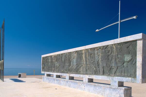 テサロニキ 表示 海岸線の眺め, 記念建造物 と 記念碑