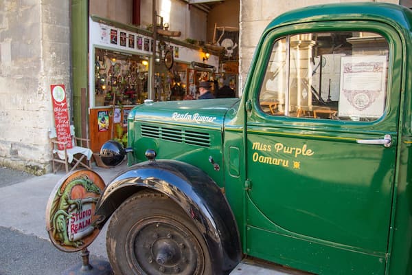 Oamaru Victorian Heritage Precinct showing heritage elements