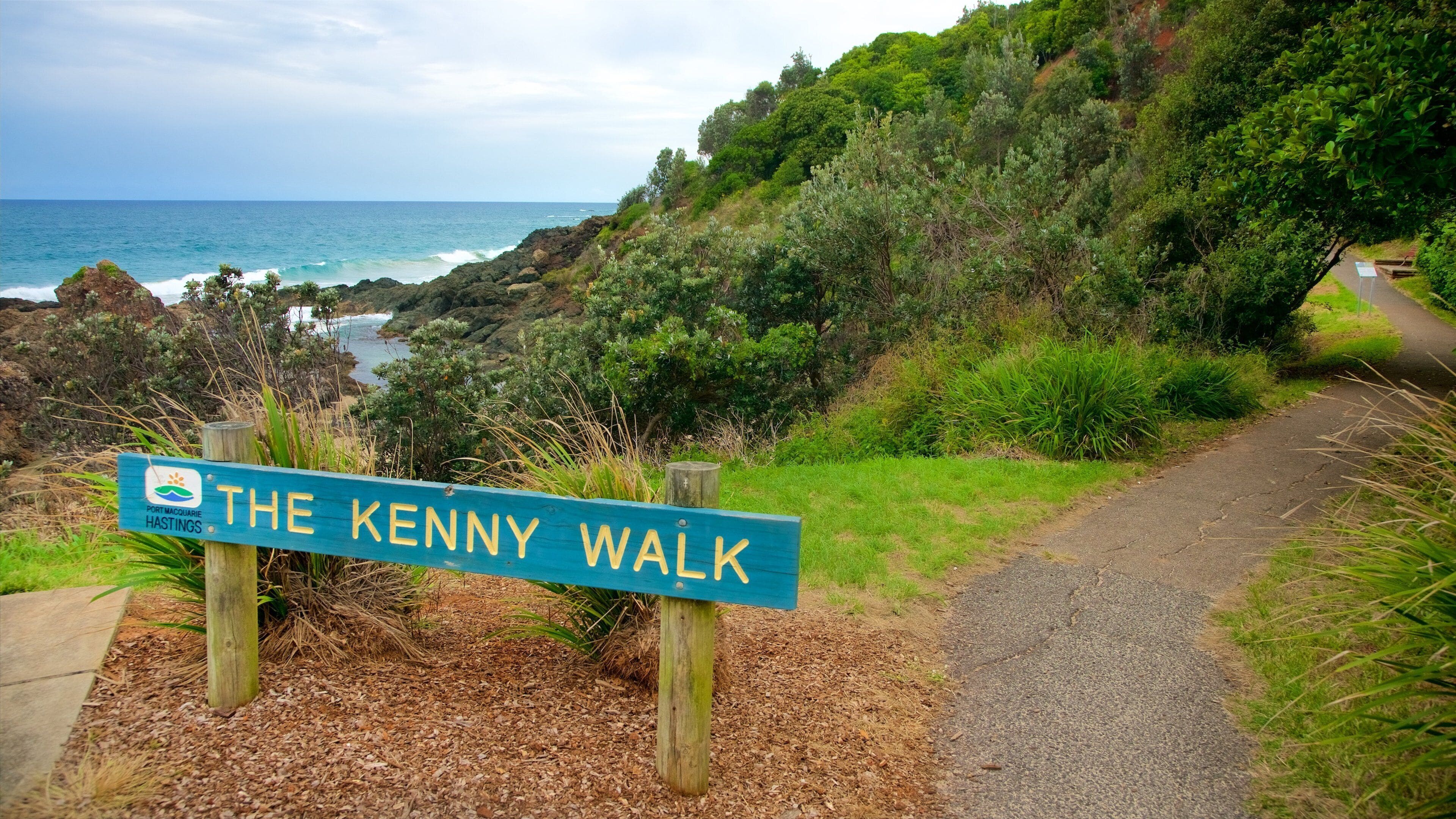麥加利港 其中包括 看板