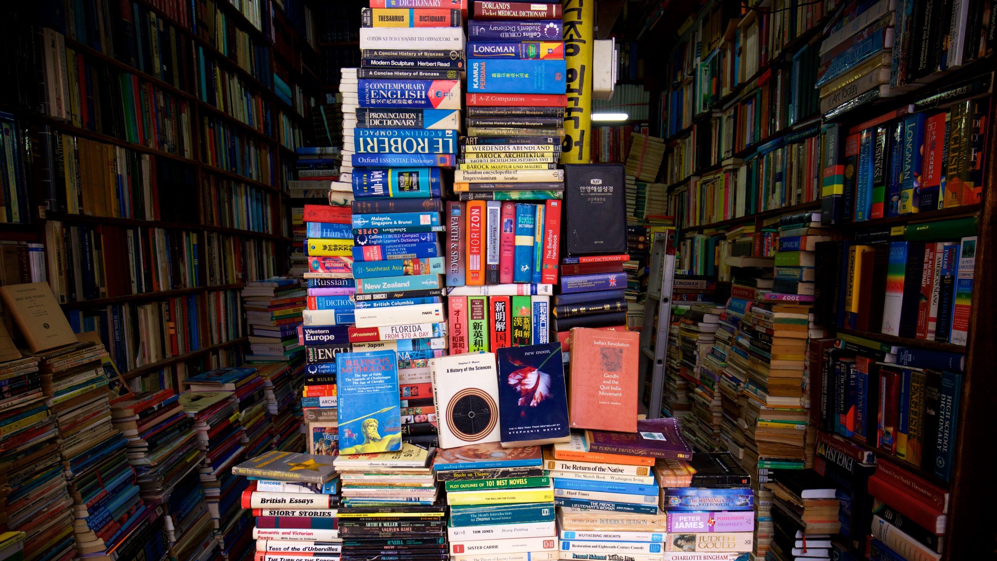 Busan which includes interior views and shopping