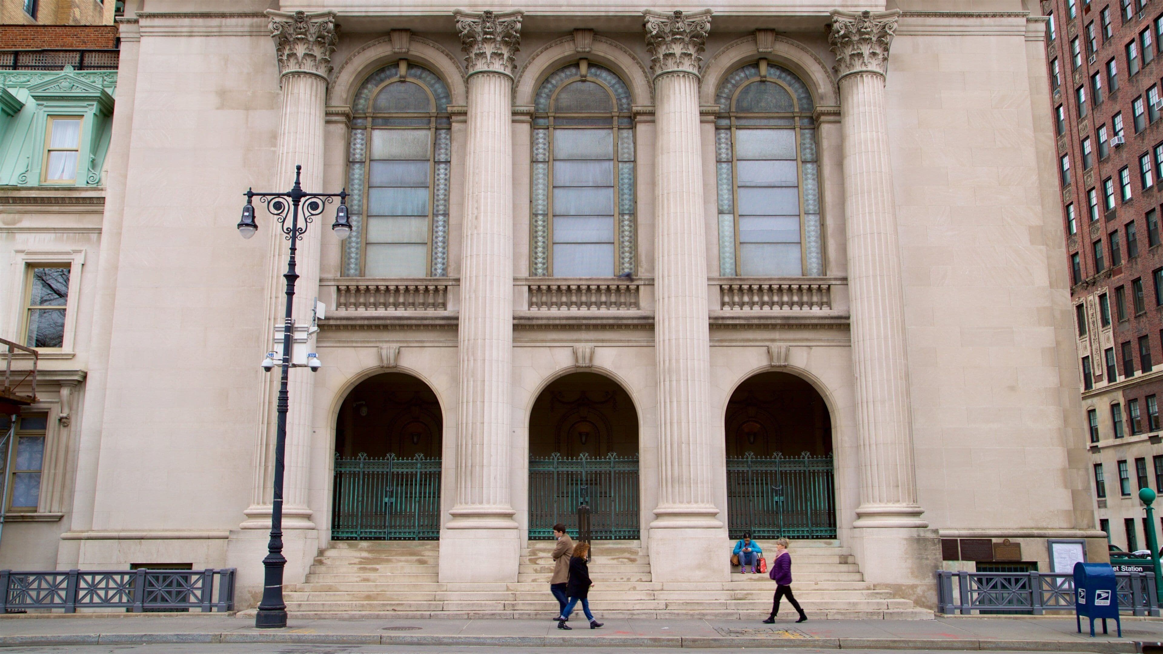 New York featuring heritage elements and a city