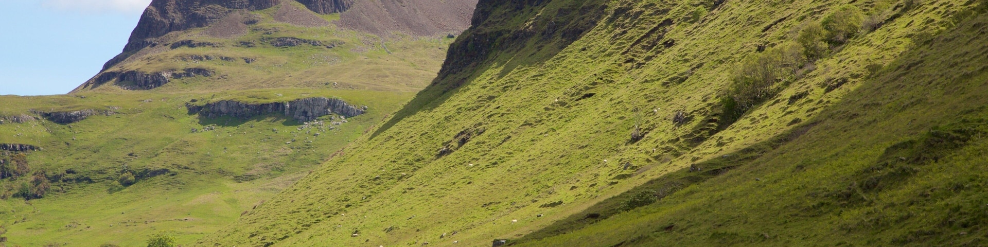 Ăle de Skye qui includes montagnes et scĂšnes tranquilles