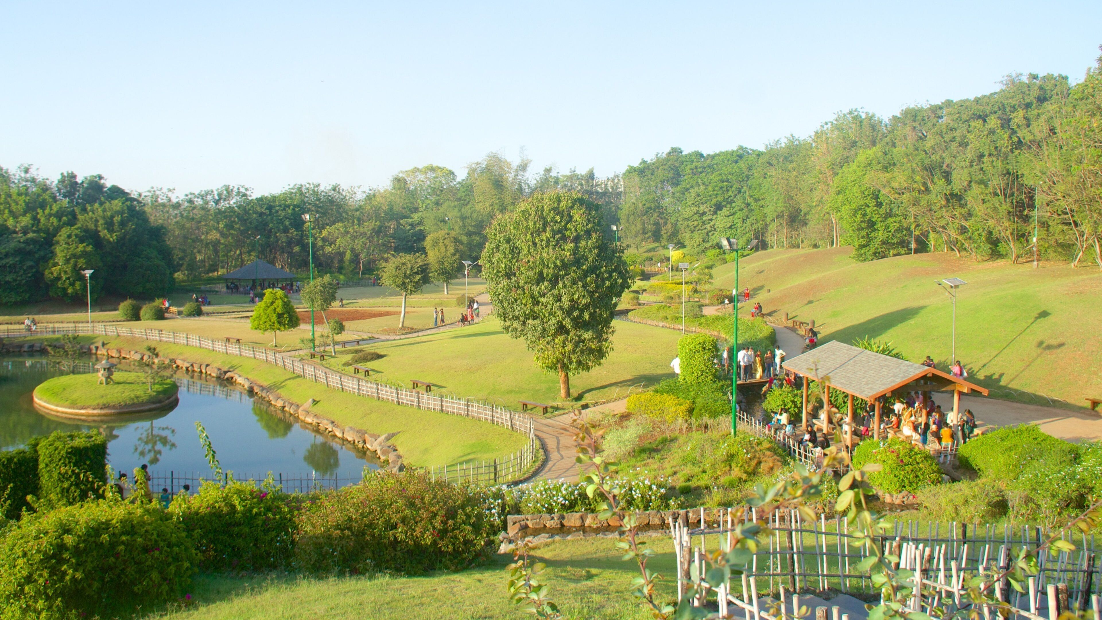 Pune showing a park and a pond
