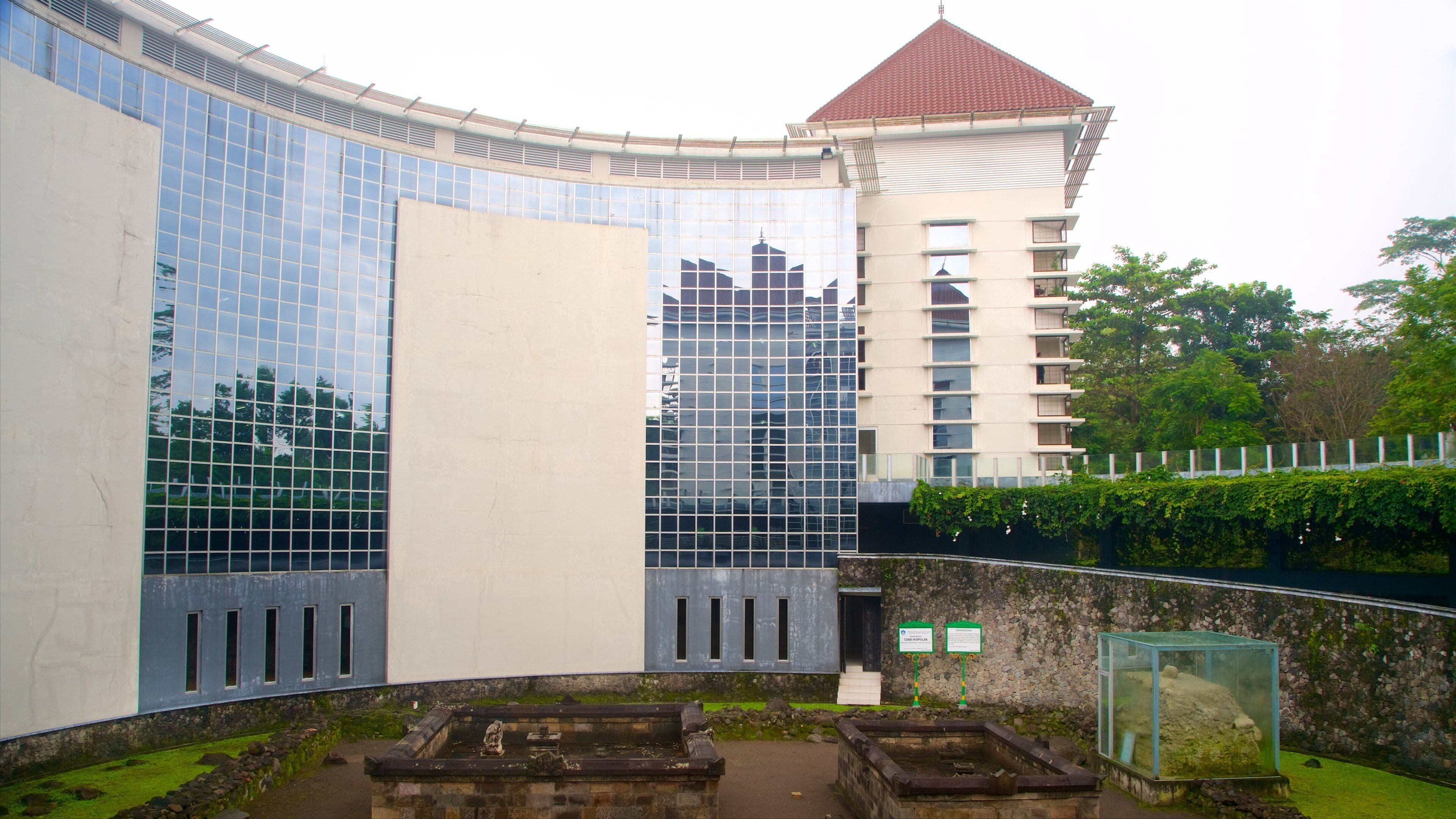 Islamic University of Indonesia