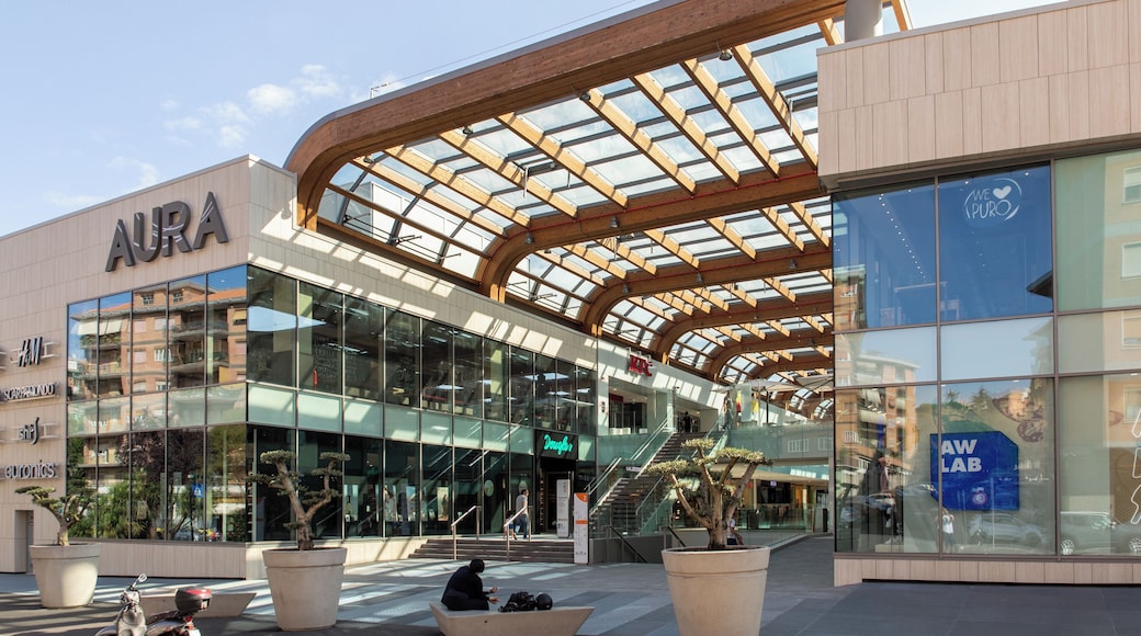 AURA 購物中心