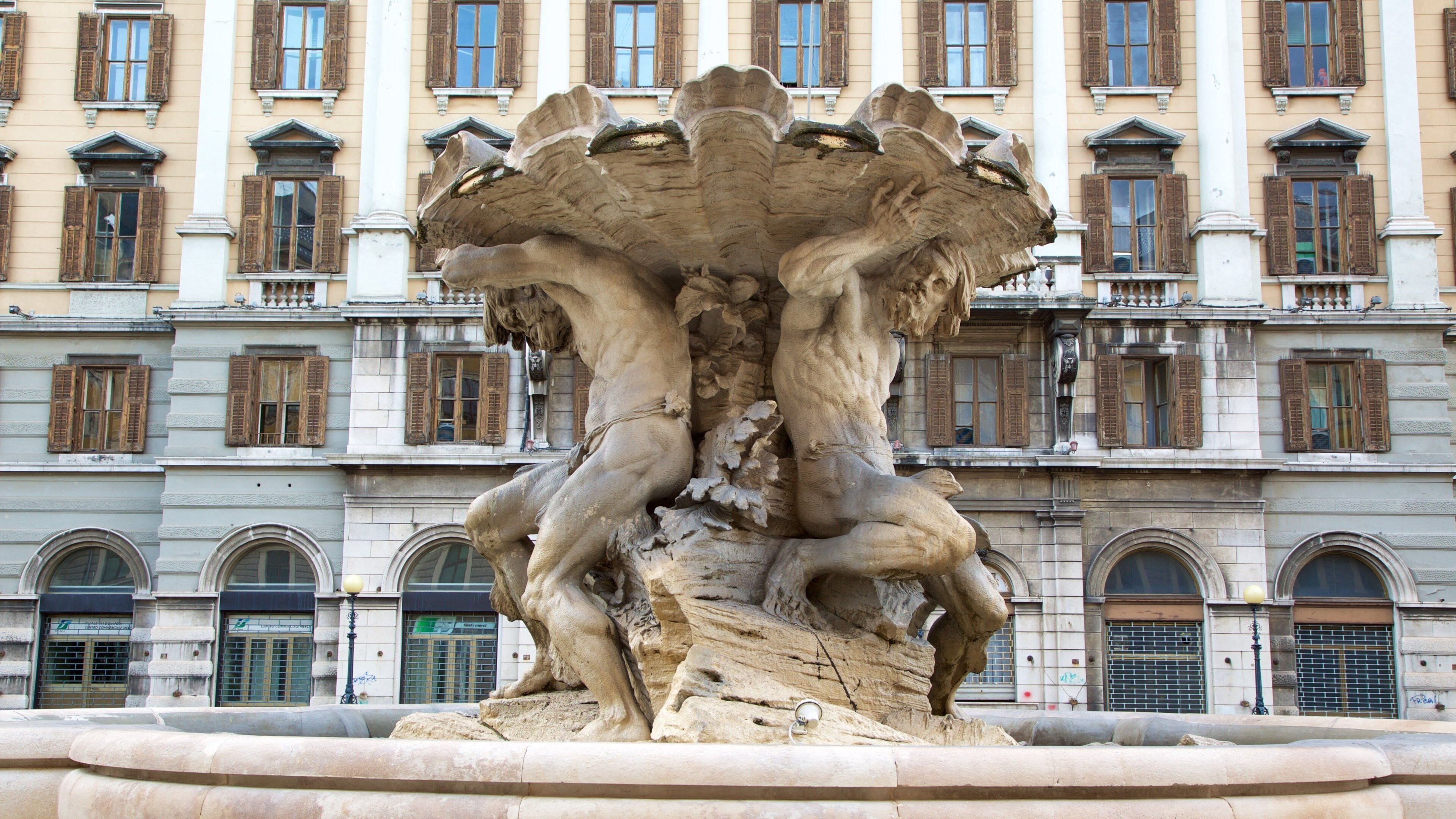 Trieste ofreciendo una fuente