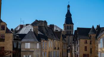Sarlat-la-Caneda or Sarlat town in French department of Dordogne, Nouvelle-Aquitaine with medieval historic center, UNESCO site and famous Perigord truffle winter markt