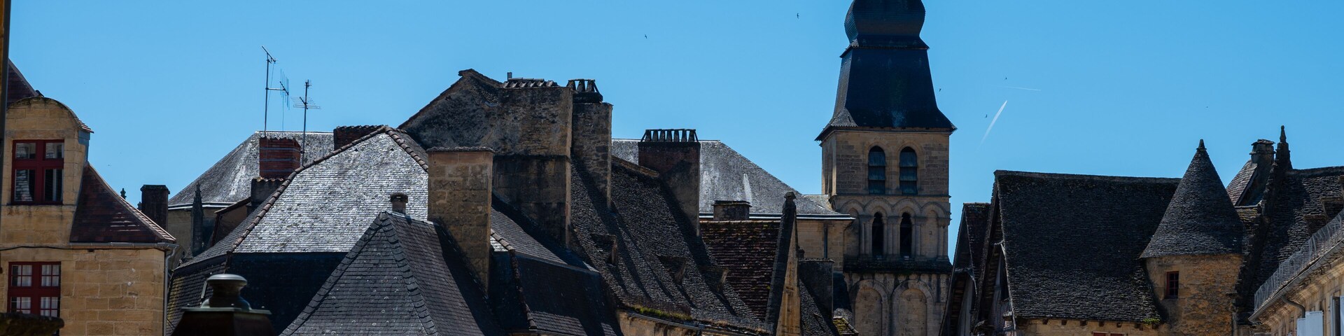 Sarlat-la-Caneda or Sarlat town in French department of Dordogne, Nouvelle-Aquitaine with medieval historic center, UNESCO site and famous Perigord truffle winter markt