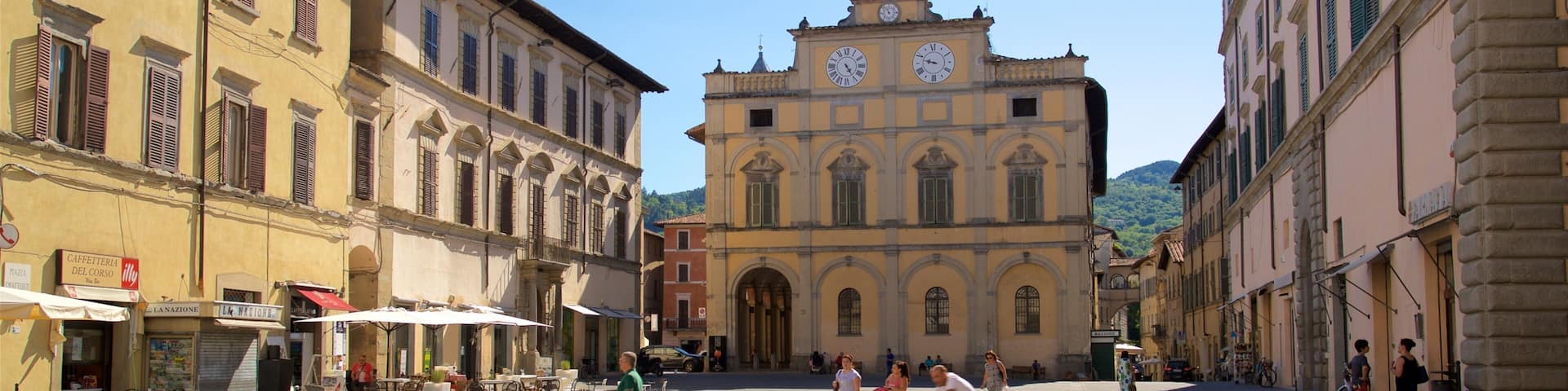 Citta di Castello montrant patrimoine architectural, square ou place et scĂšnes de rue