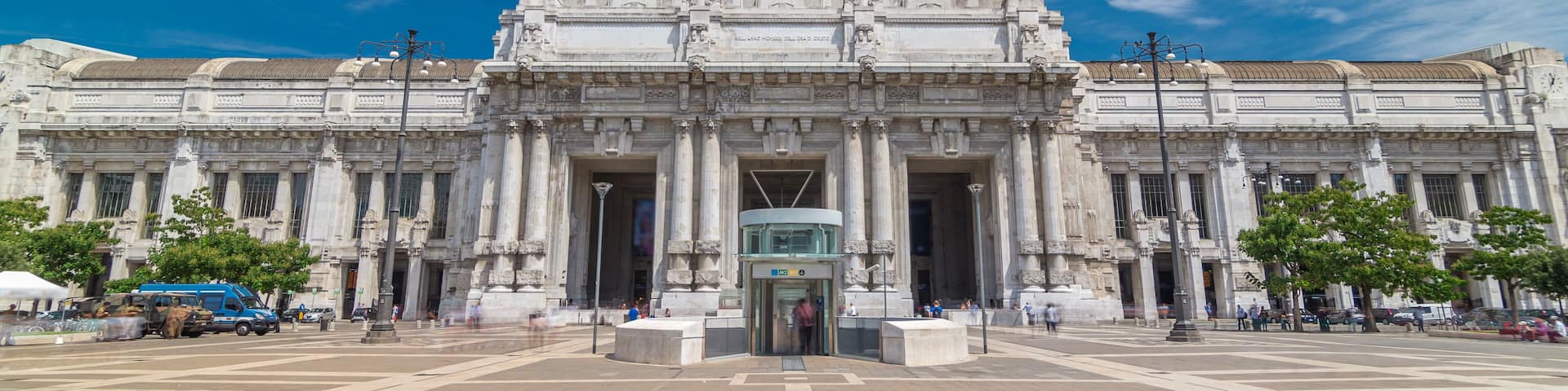 Front view of Milan antique central railway station timelapse hyperlapse.