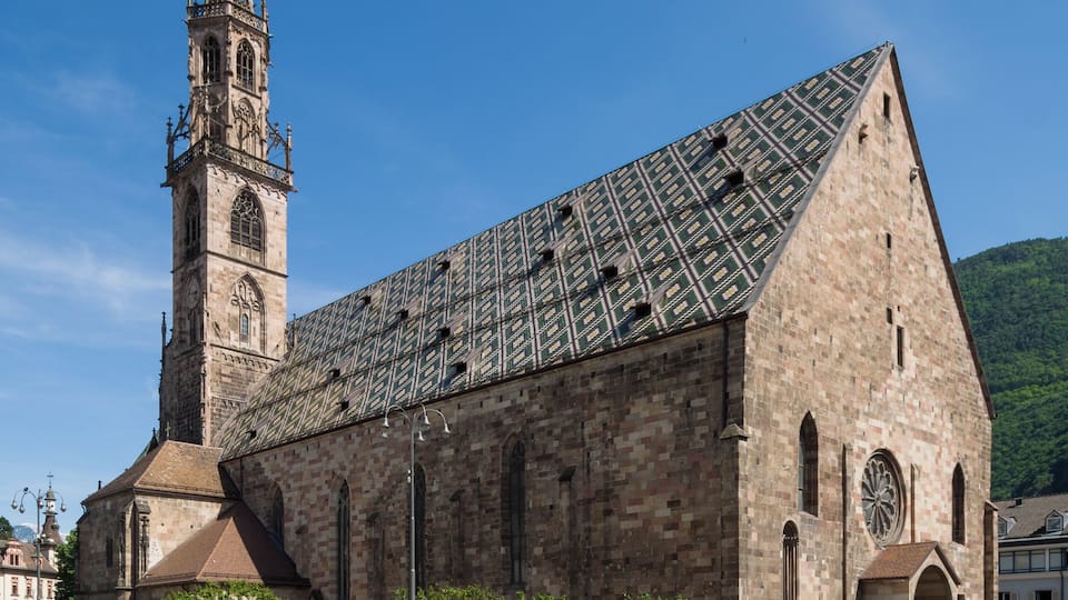 This media shows the cultural heritage monument with the number 13892 in South Tyrol.