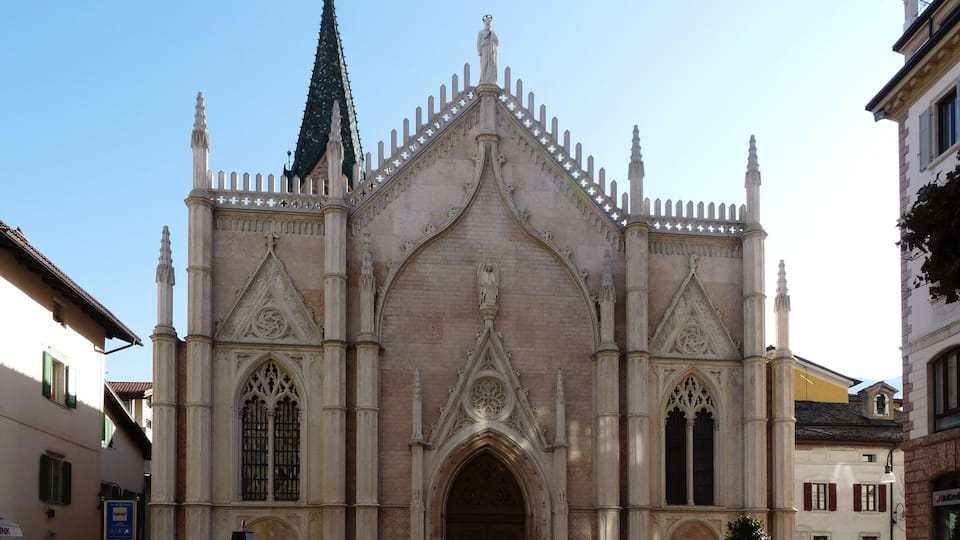 Trento (Italy): front of the church of San Pietro