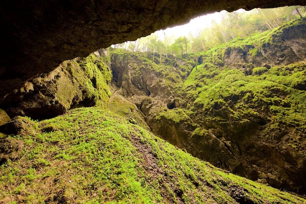 Moravie-du-Sud qui includes grottes