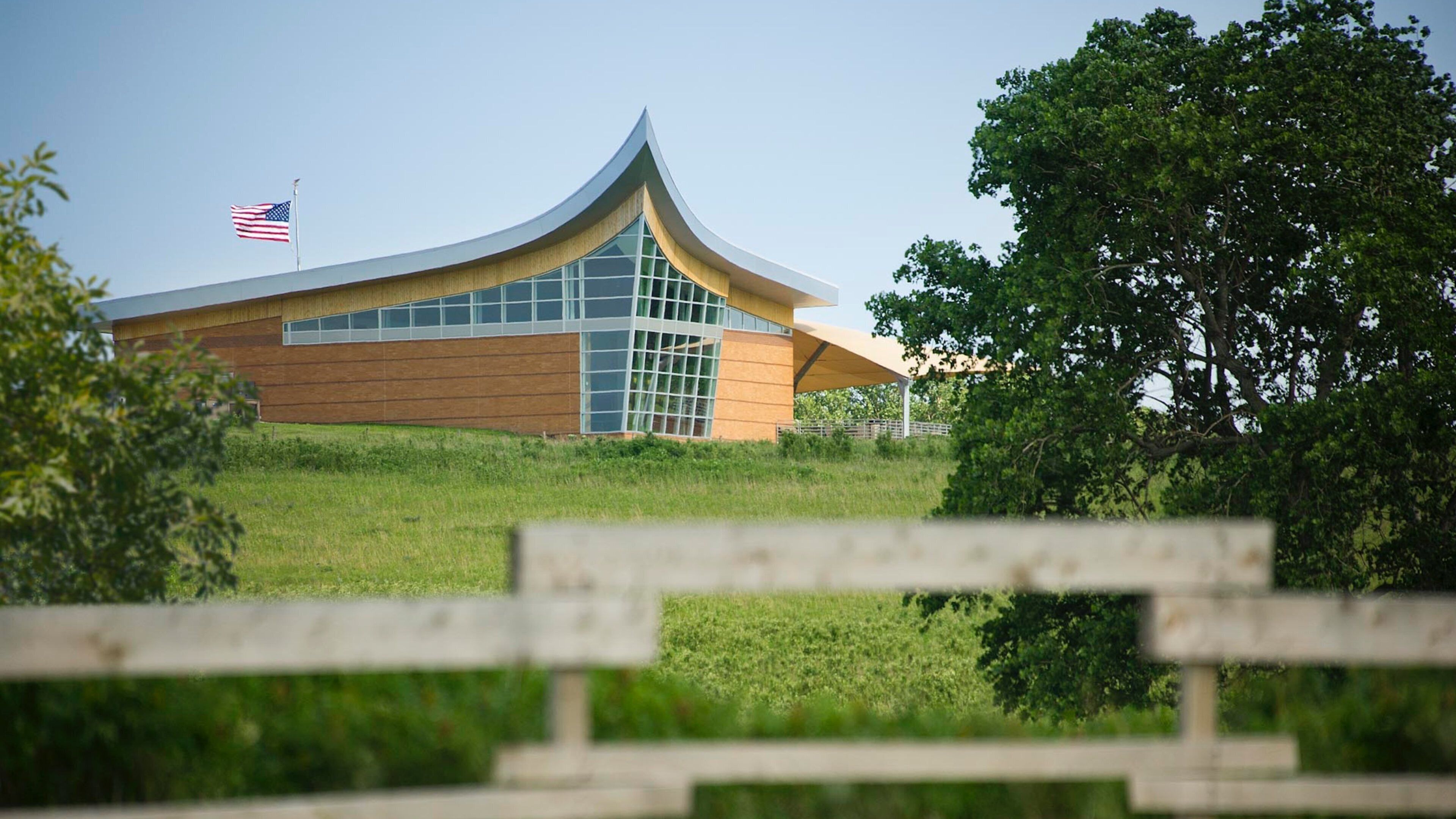Southeast Nebraska showing modern architecture