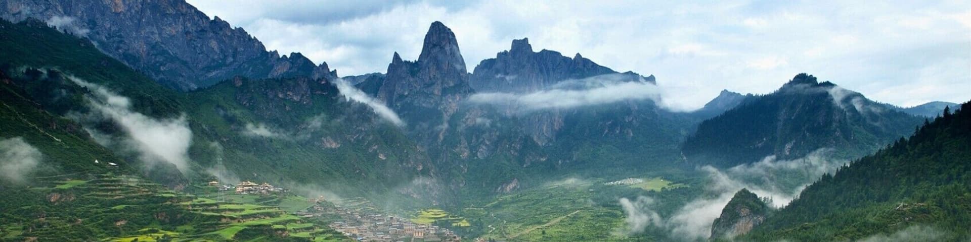 Beautiful #Zagana(扎尕那) of Gannan Tibetan Autonomous Prefecture,#Gansu Province,China.
https://twitter.com/Beautifulgx