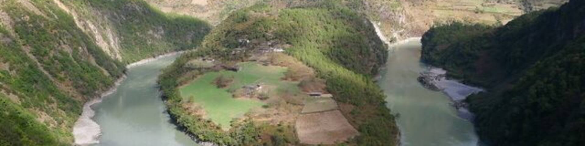 The admission fee of Bingzhongluo scenic area of Nujiang in the northwest of Yunnan province was cancelled on 22 July. Read More : http://tour.yunnantaste.com/?p=1741