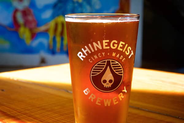 Cincinnati que incluye vistas de interior