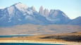 Torres Del Paine som viser rolig landskap, innsjø og landskap