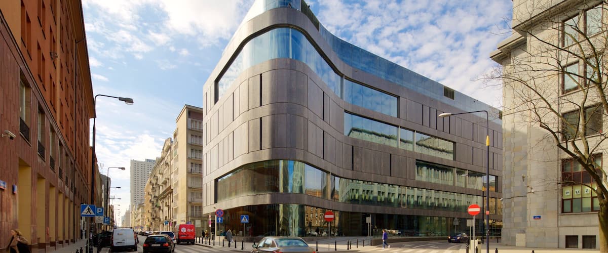 Warsaw showing modern architecture