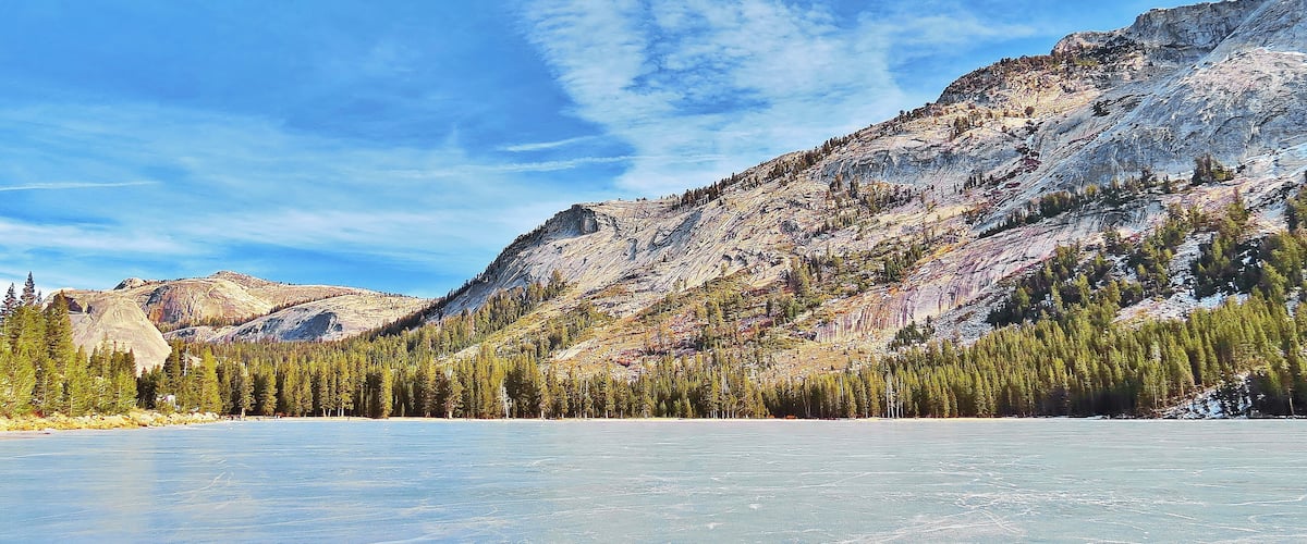 A cold winter day on Tenaya Lake at Yosemite National Park
www.tonybendelephotography.com
#Outdoors #Nature #Landscape #Lake #Winter #Mountain #Ice #Travel #Adventure