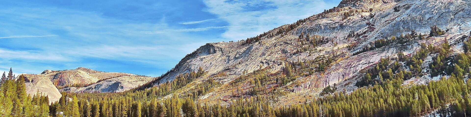 A cold winter day on Tenaya Lake at Yosemite National Park
www.tonybendelephotography.com
#Outdoors #Nature #Landscape #Lake #Winter #Mountain #Ice #Travel #Adventure