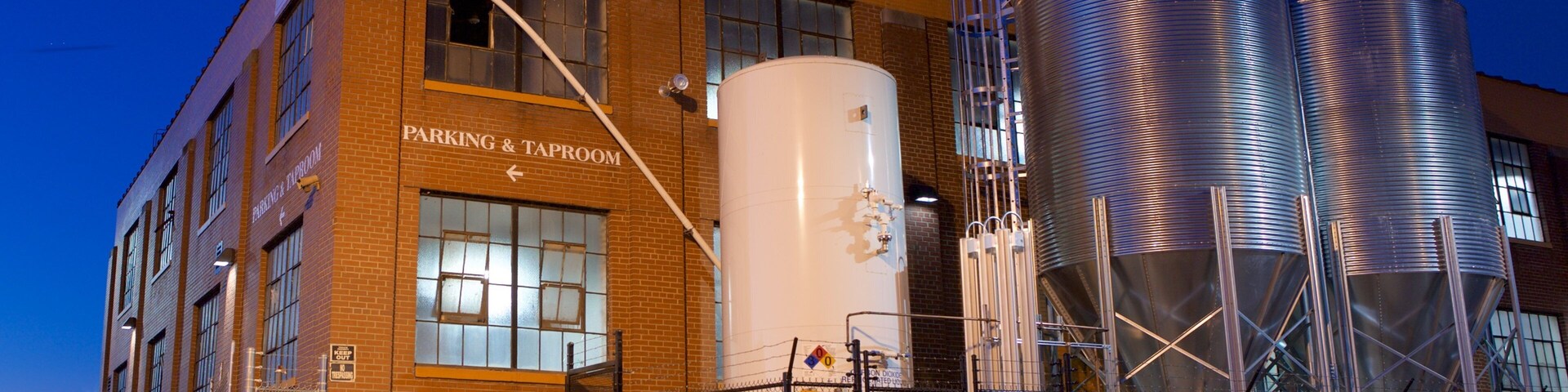 ์ฌ๋ฟ ์ด ํฌํจ ์ผ๊ฒฝ