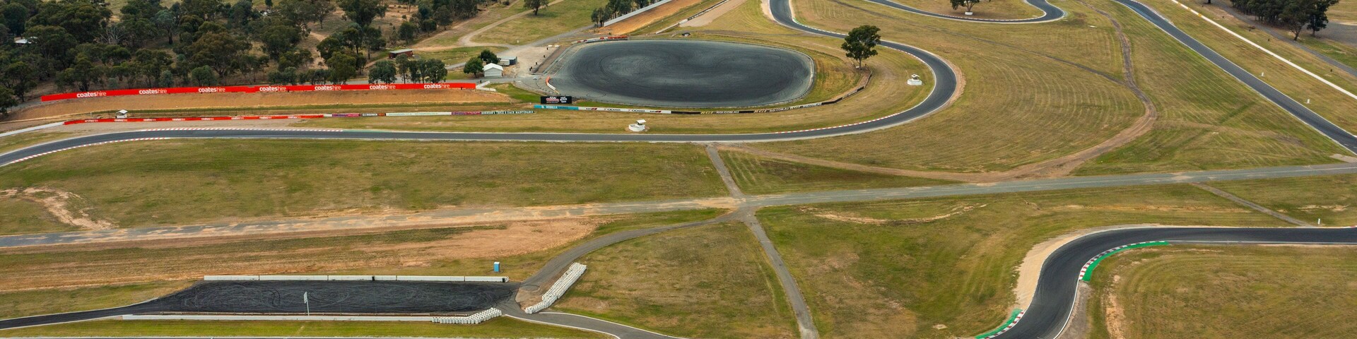 Winton Motor Raceway featuring tranquil scenes and landscape views