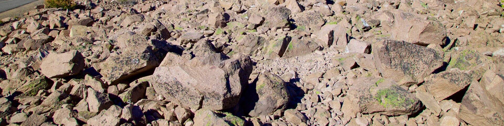Chaos Crags and Jumbles showing landscape views and tranquil scenes