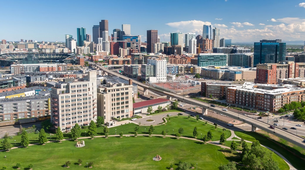 Downtown Denver city skyline and City of Cuernavaca Park. Colorado, United States of America.
