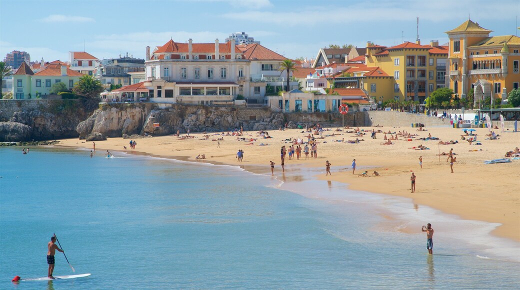 Cascais ofreciendo una ciudad costera, una playa y vista general a la costa