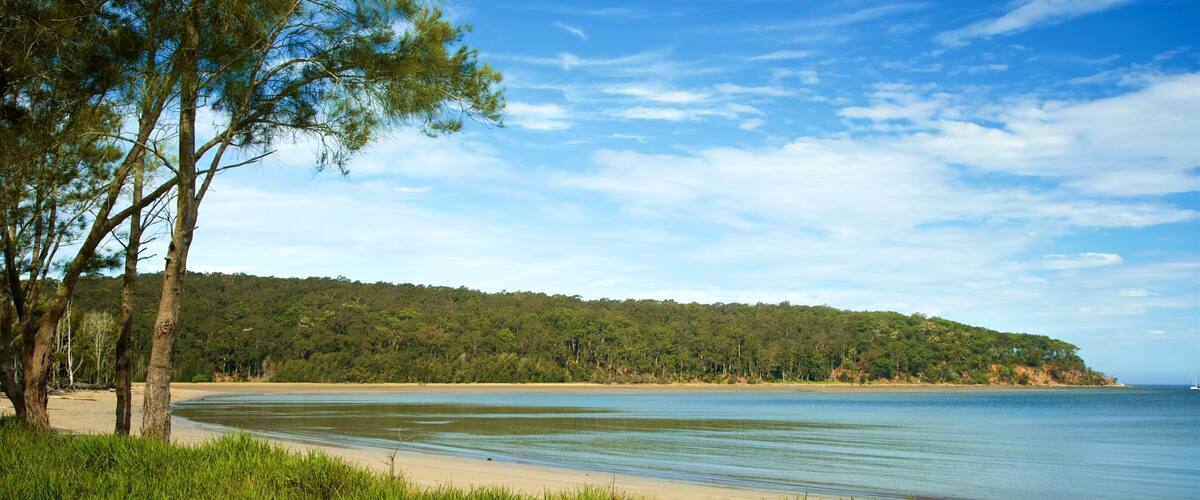 Cullendulla Creek Nature Reserve featuring a bay or harbor, tranquil scenes and a sandy beach