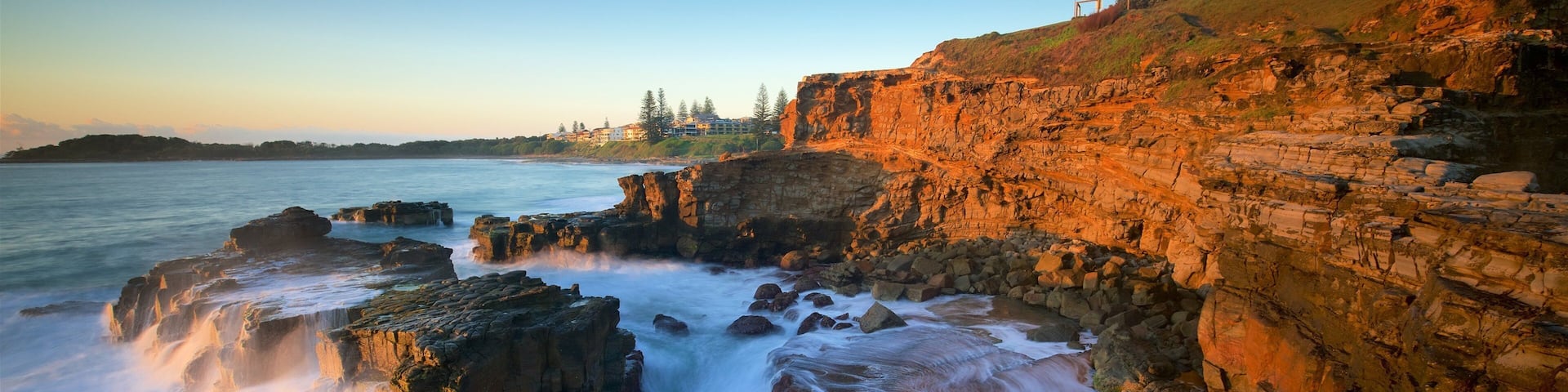 Yamba som inkluderar en Ă„ eller flod