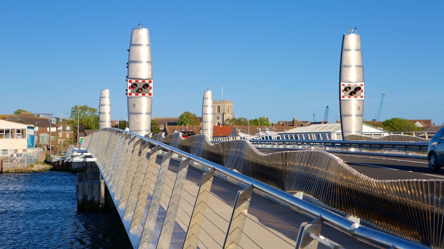 Dorchester showing a bridge and a bay or harbour