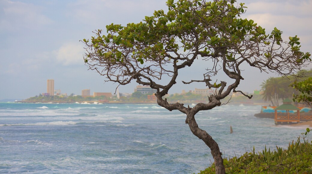 Malecon og byder på udsigt over kystområde
