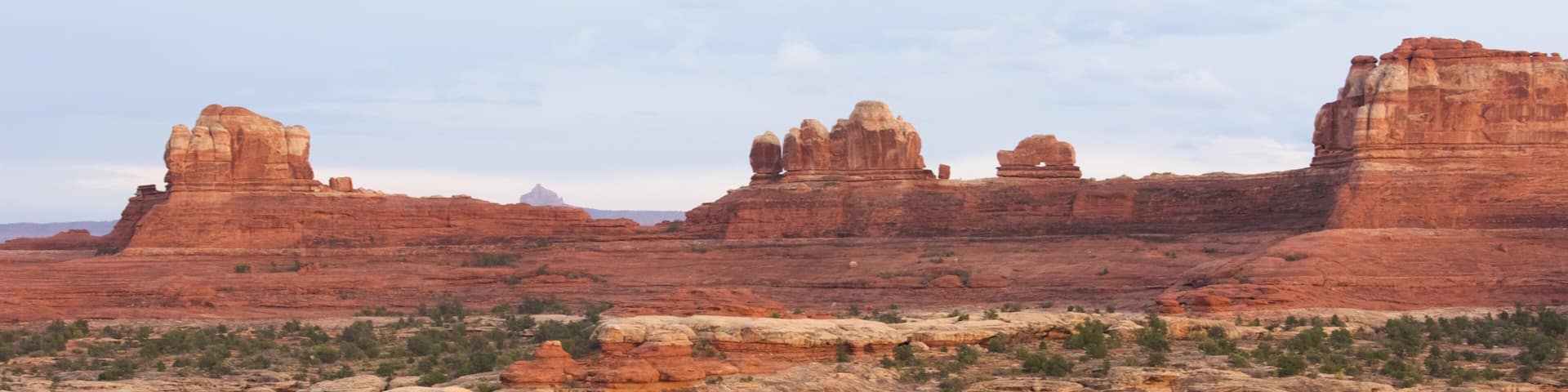 Needles District Visitor Center which includes a gorge or canyon, desert views and tranquil scenes